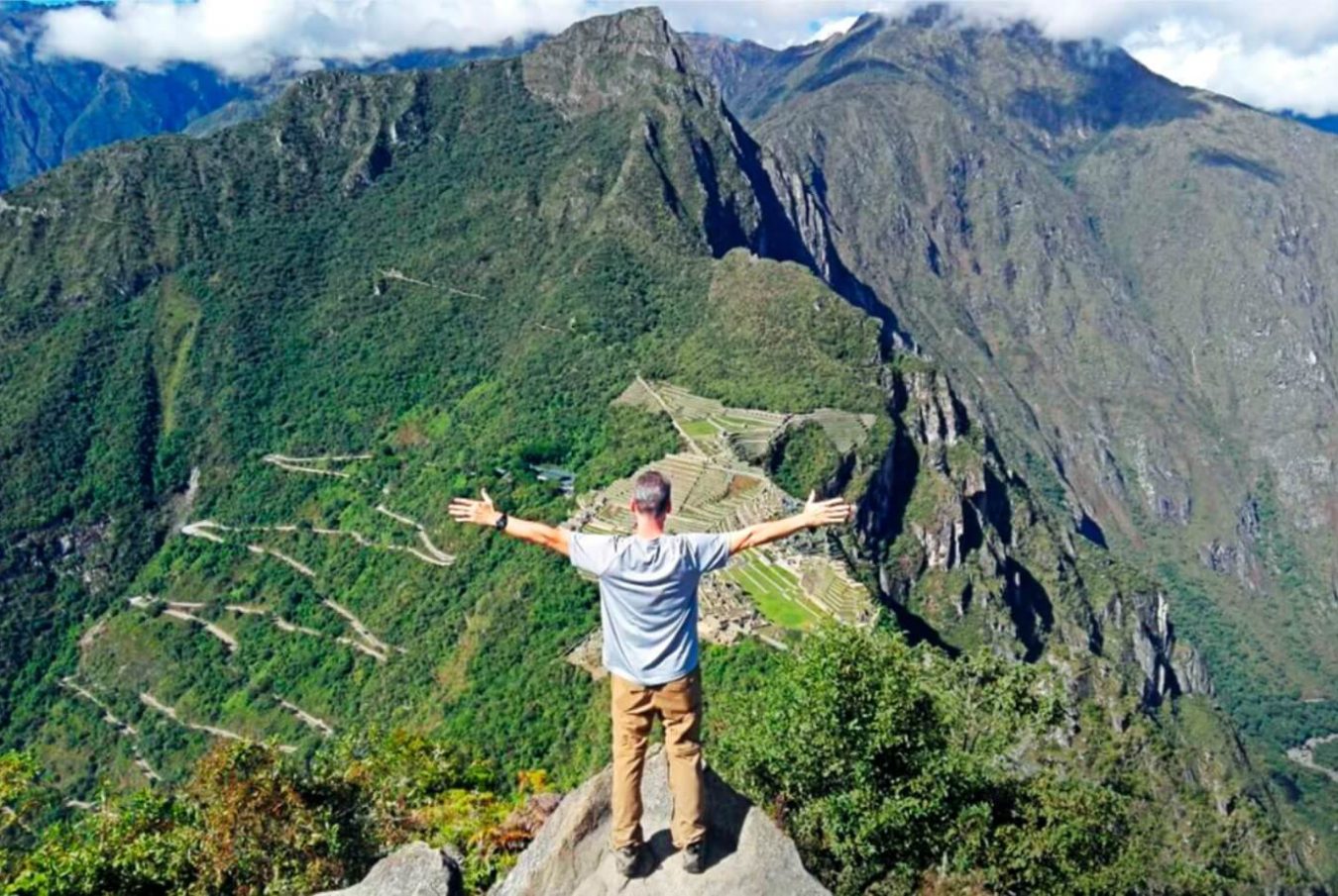 huayna-picchu-machu-comfort-peru-travel-brasil-valle-sagrado