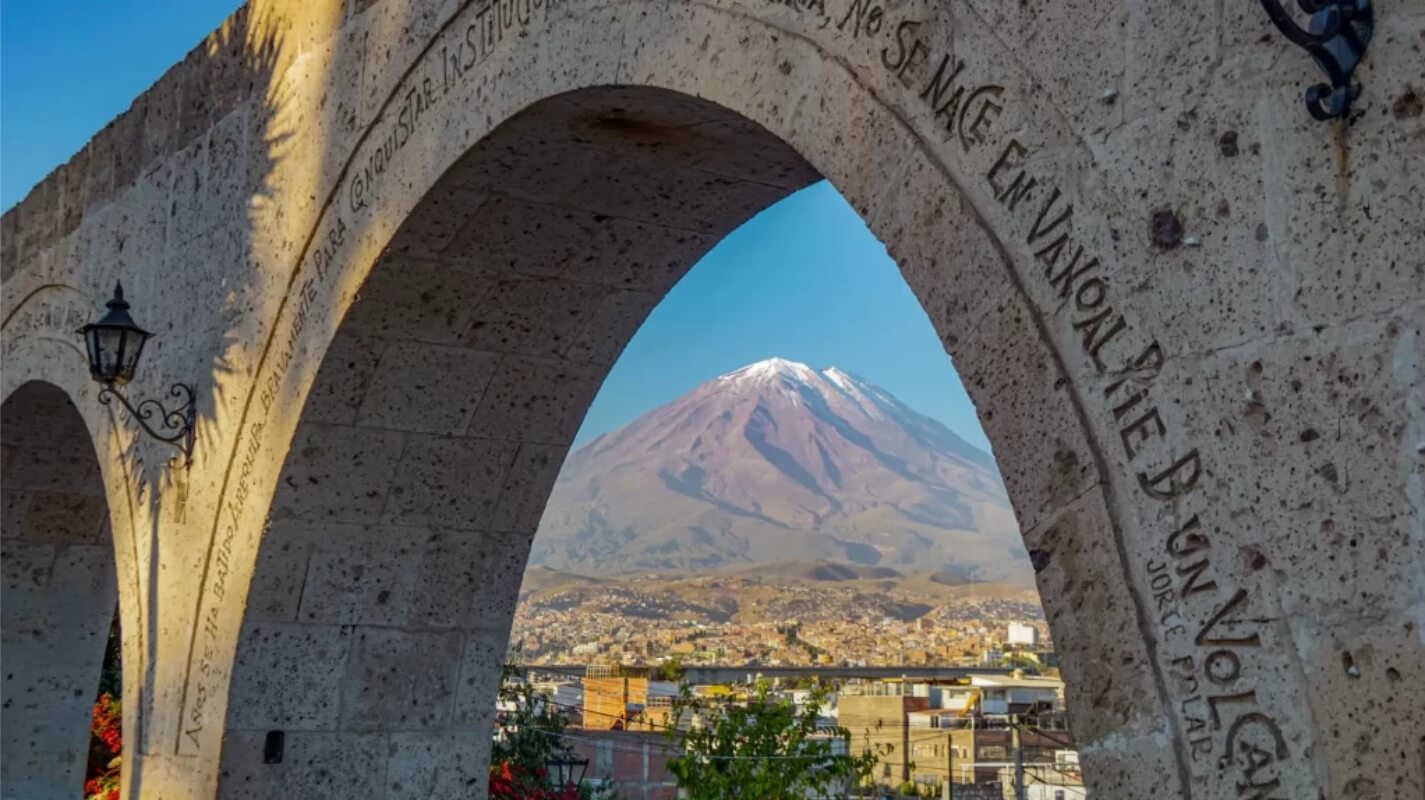 arequipa-destino-yanahuara-comfort-peru-travel-brasil
