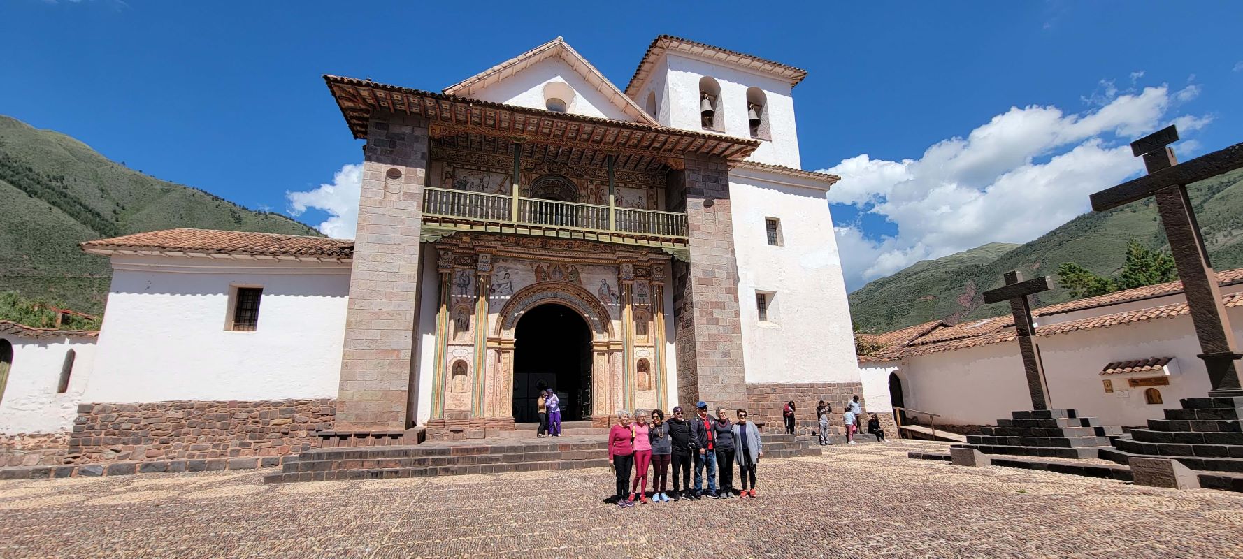 cusco-destino-valle-sur-andahuaylillas-tipon-piquillacta-comfort-peru-travel
