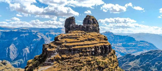 cusco-destino-waqrapukara-comfort-peru-travel-brasil