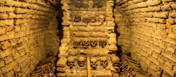 lima-destinos-catacumbas-sanfrancisco-comfort-peru-travel-brasil