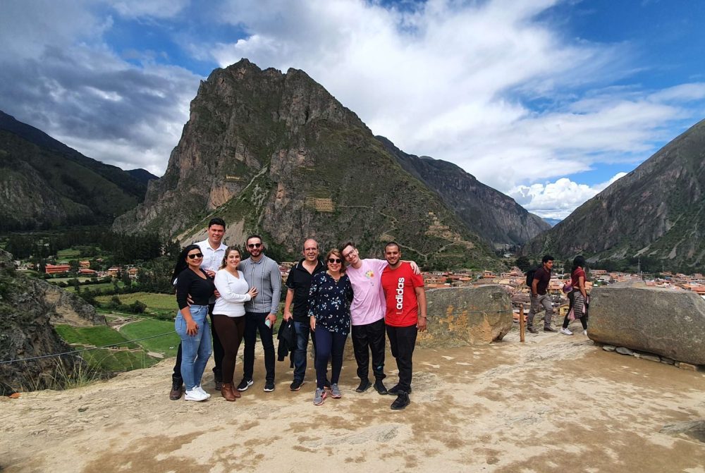 machu-picchu-valle-sagrado-familia-comfort-peru-travel