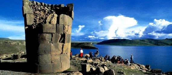 puno-sillustani-destino-comfort-peru-travel-brasil